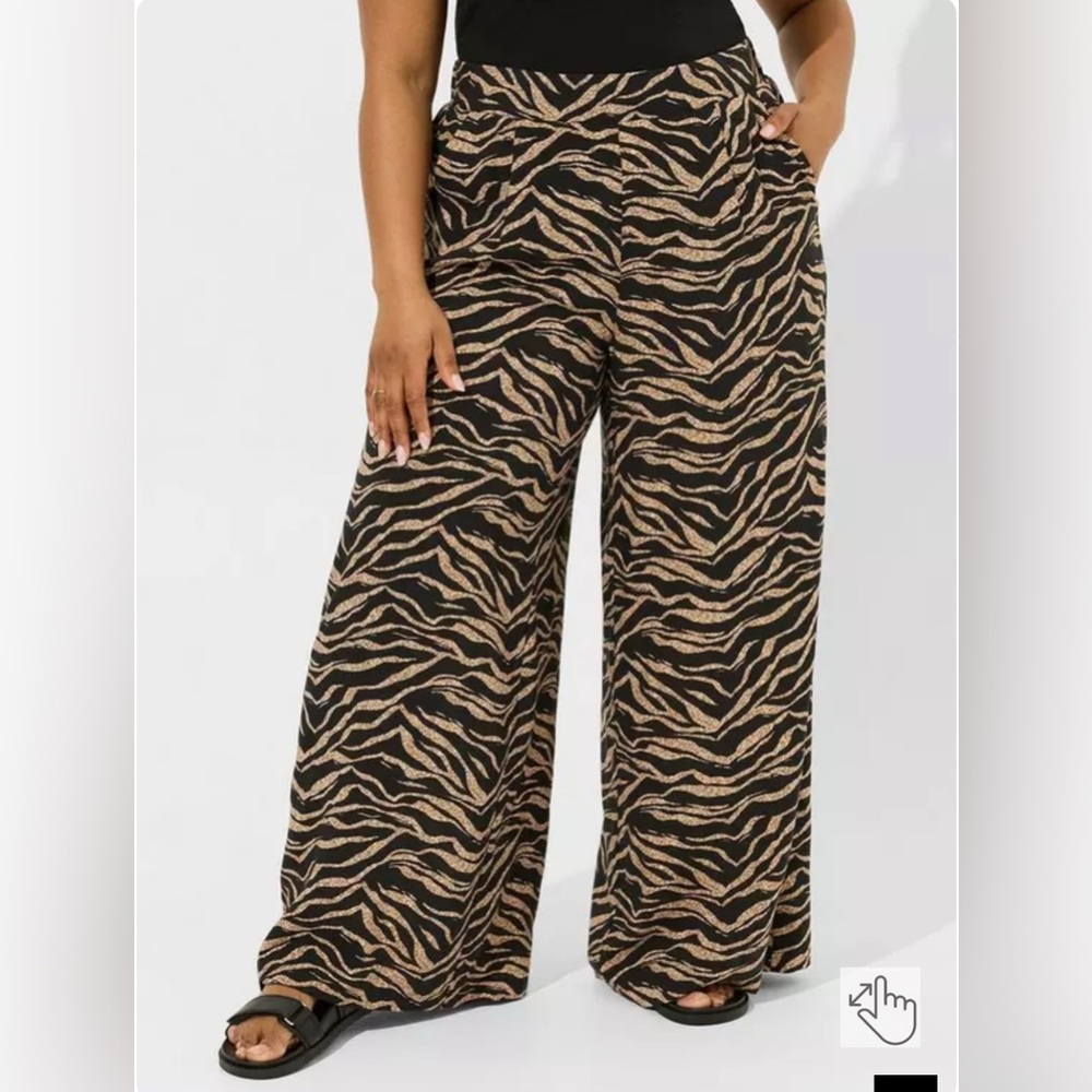 Pull-On Wide Leg Pant - Picture 2 of 5